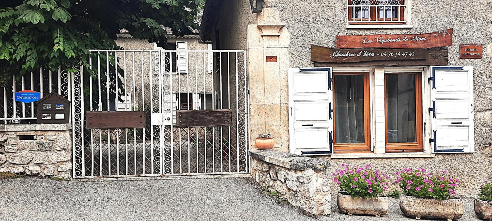 Les Vagabonds Du Mont Bed & Breakfast Chichilianne Exterior photo